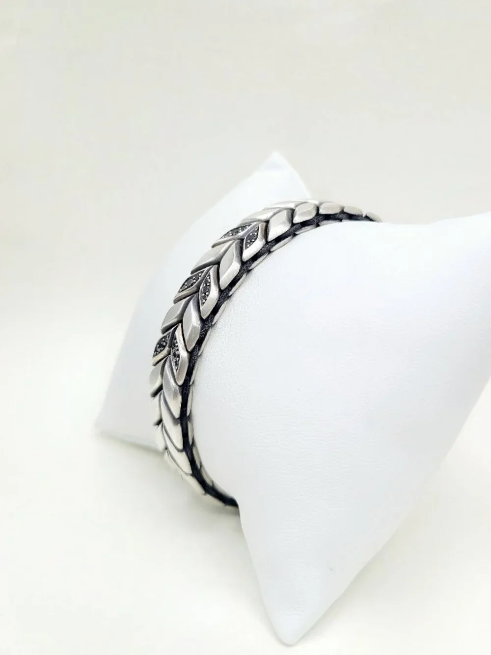 David Yurman Chevron Bracelet in Sterling Silver w/ Pavé Black Diamonds - Medium